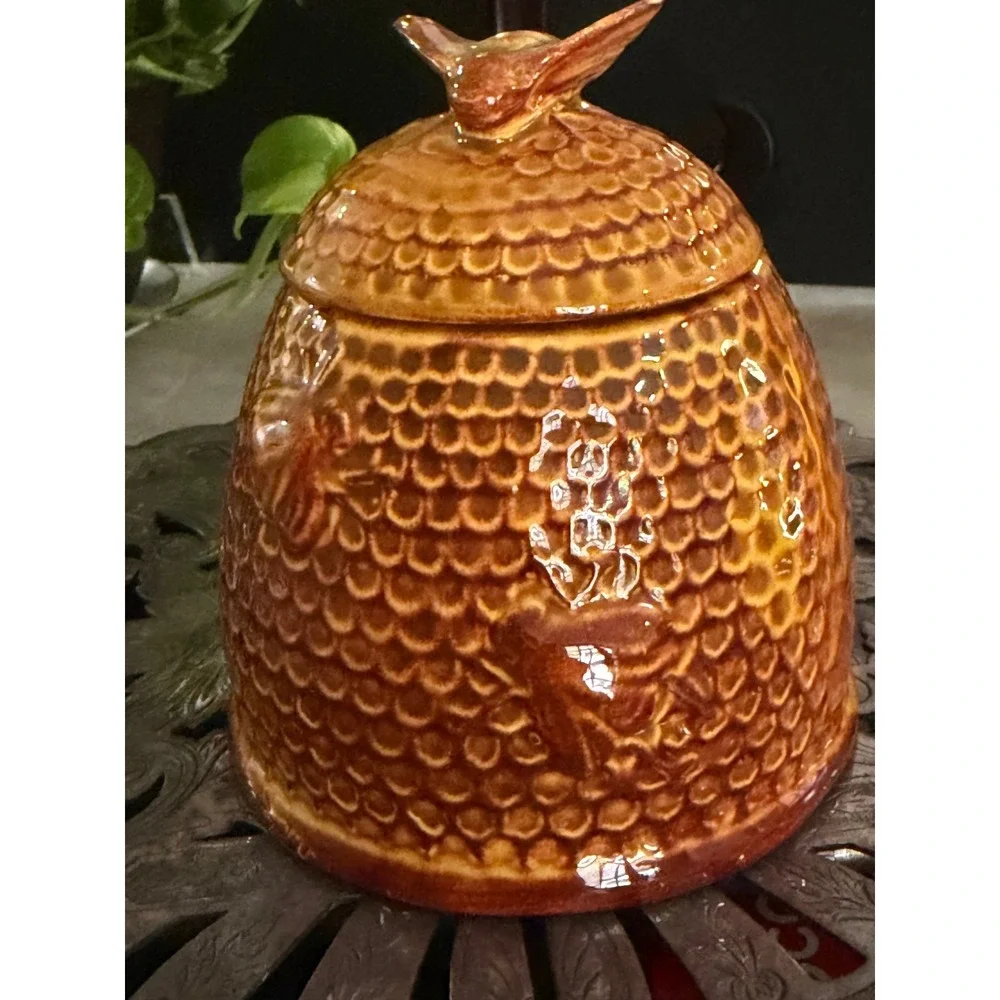 Cherokee Pottery Honey Pot Beehive Jar Bee Finial Brown Glazed Signed